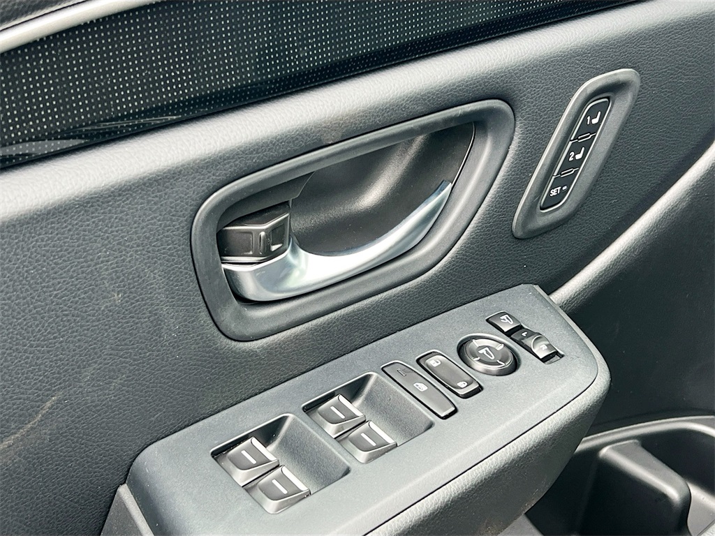 2025 Honda Pilot Black Edition photo 22