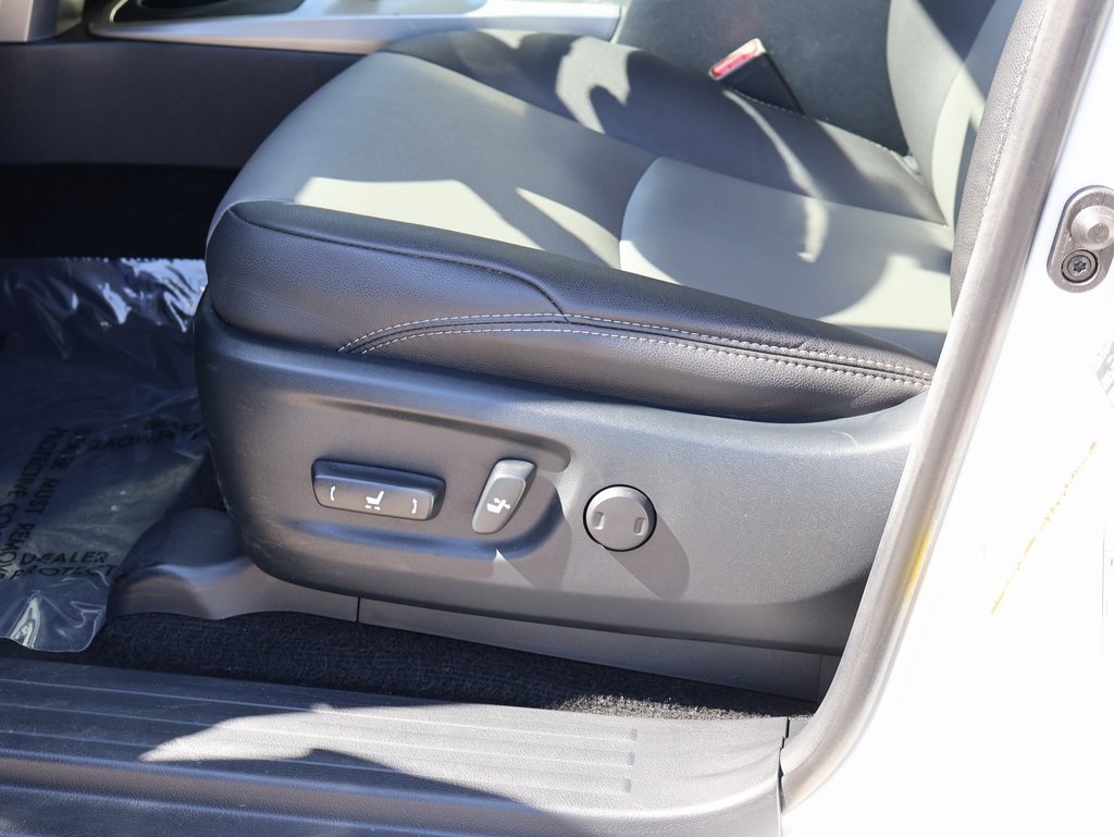 2024 Toyota 4Runner SR5 Premium photo 22