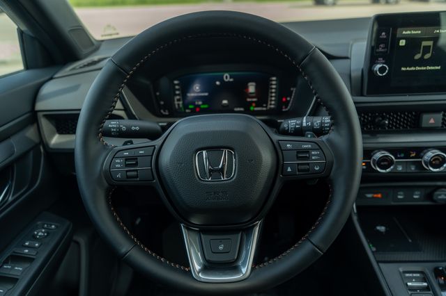 2026 Honda CR-V Hybrid photo 13