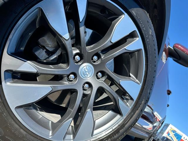 2018 Buick Regal TourX Essence photo 23