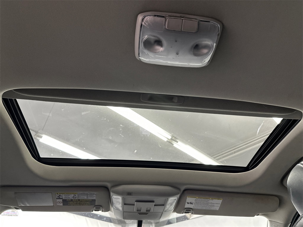 2014 Toyota Tundra Platinum CrewMax photo 23