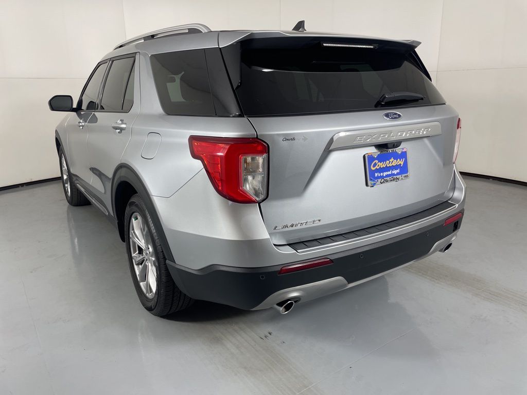 2024 Ford Explorer Limited photo 7