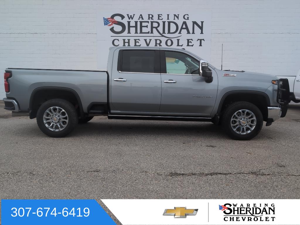 2024 Chevrolet Silverado 2500HD LTZ photo 3