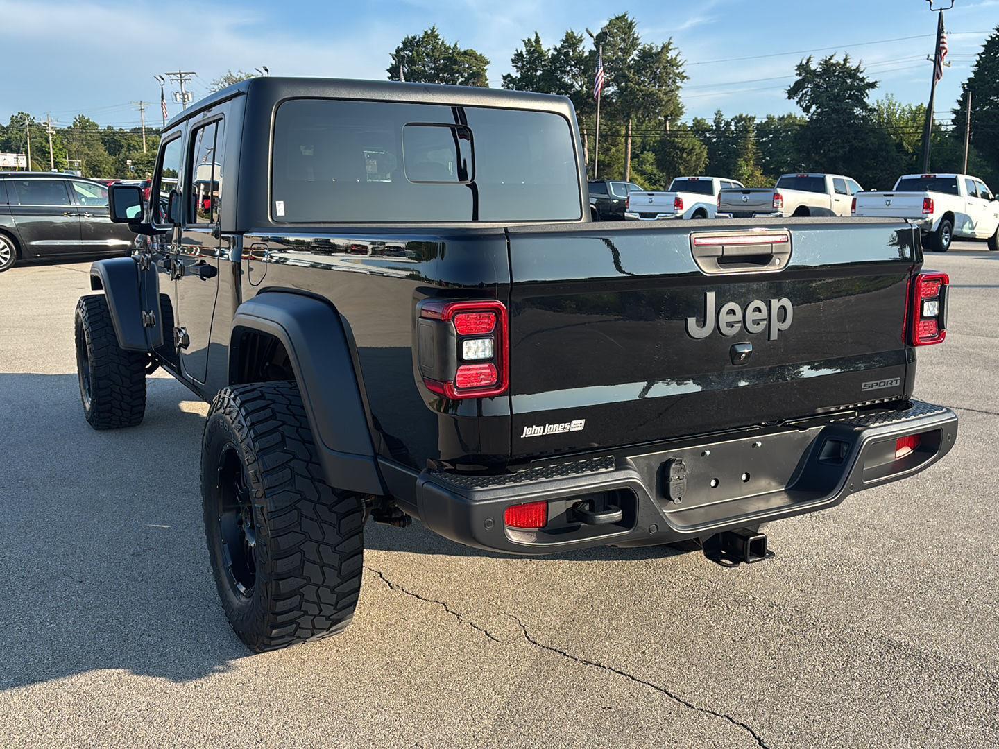 2020 Jeep Gladiator Sport S photo 14