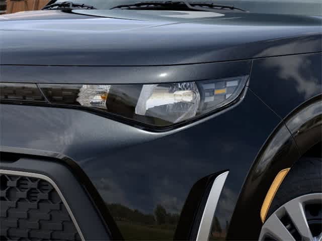 2025 Kia Soul LX photo 10