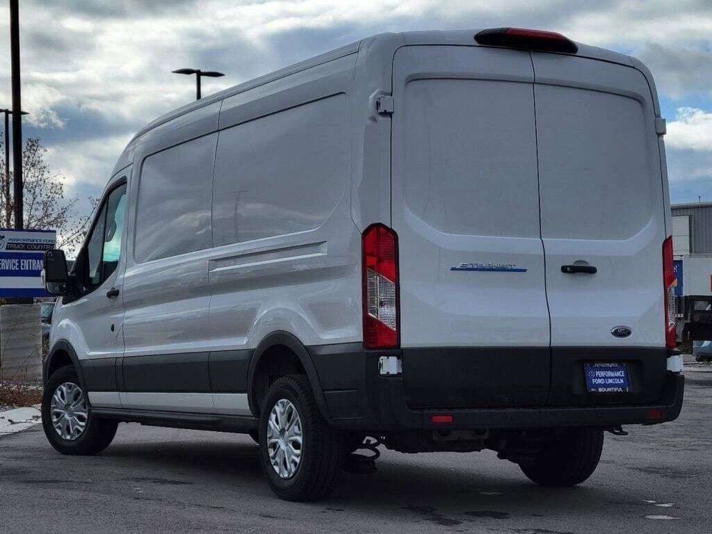 2023 Ford Transit photo 7