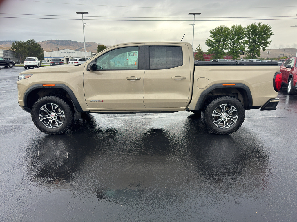 2023 GMC Canyon AT4's photo