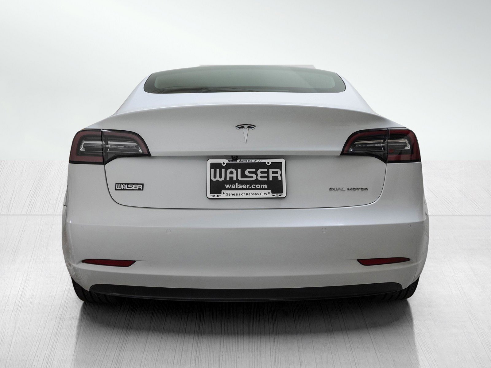 2020 Tesla Model 3 Long Range photo 4