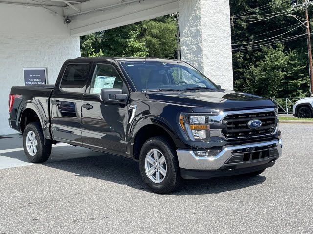 2023 Ford F-150 XLT photo 4