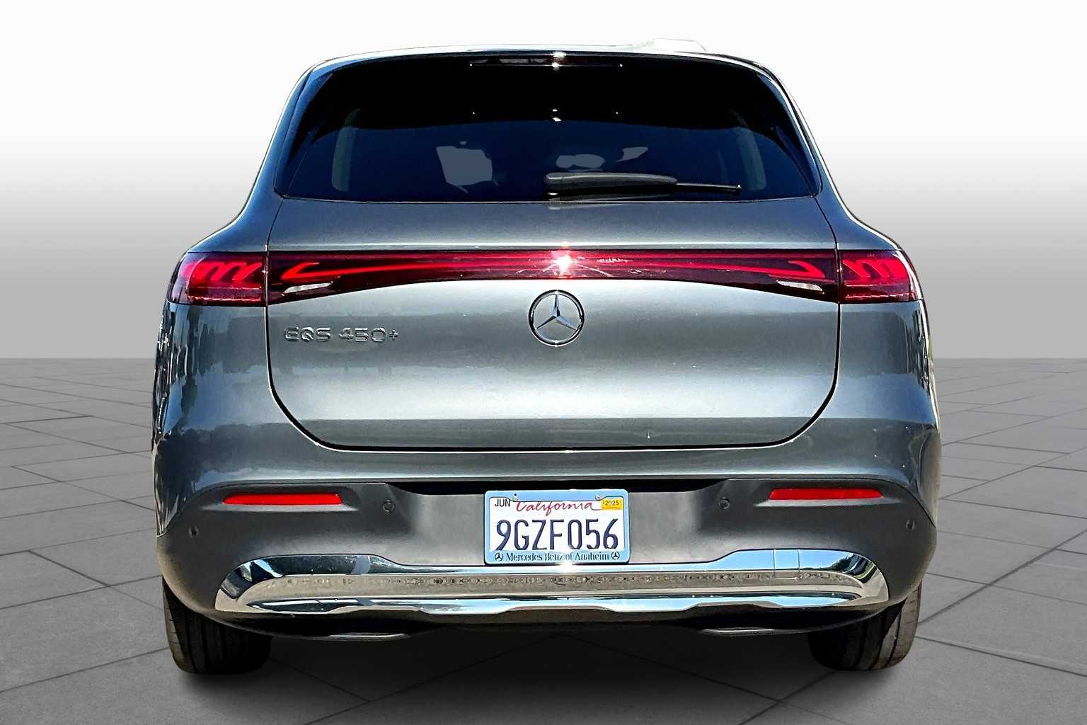2023 Mercedes Benz EQS SUV 450 photo 4