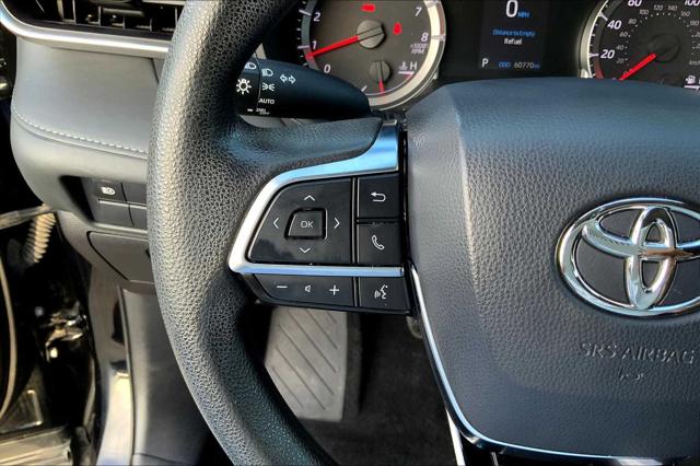 2021 Toyota Highlander L photo 20
