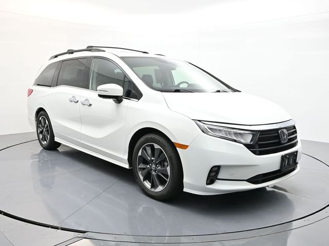 2022 Honda Odyssey Elite photo 3