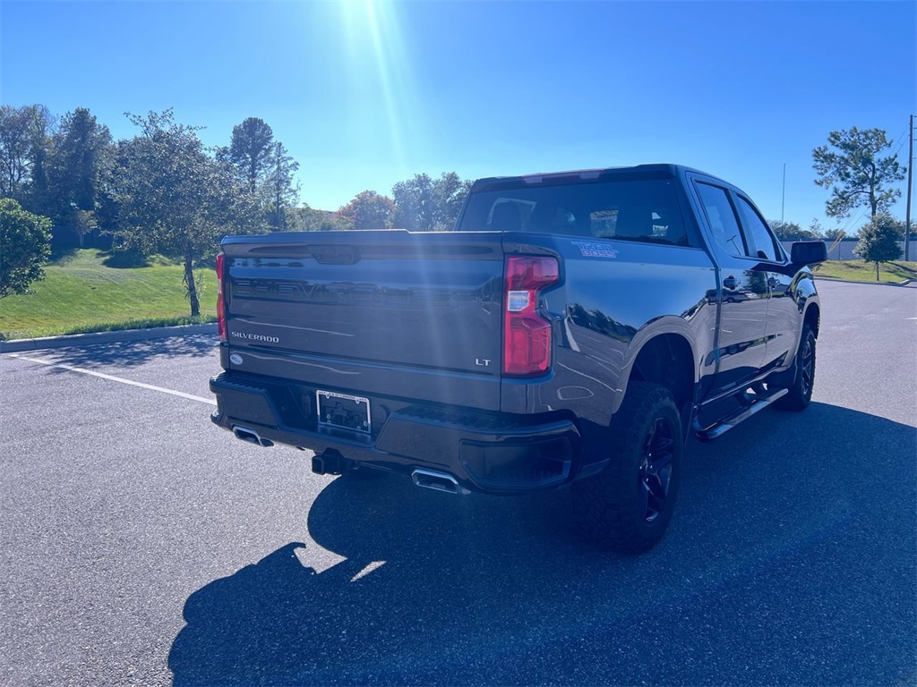 2023 Chevrolet Silverado 1500 LT Trail Boss photo 3