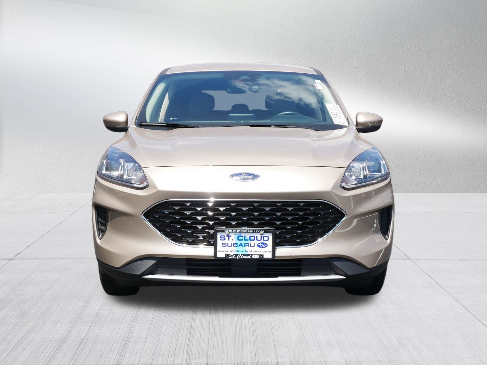 Used 2020 Ford Escape SE with VIN 1FMCU9G6XLUC52721 for sale in Saint Cloud, Minnesota