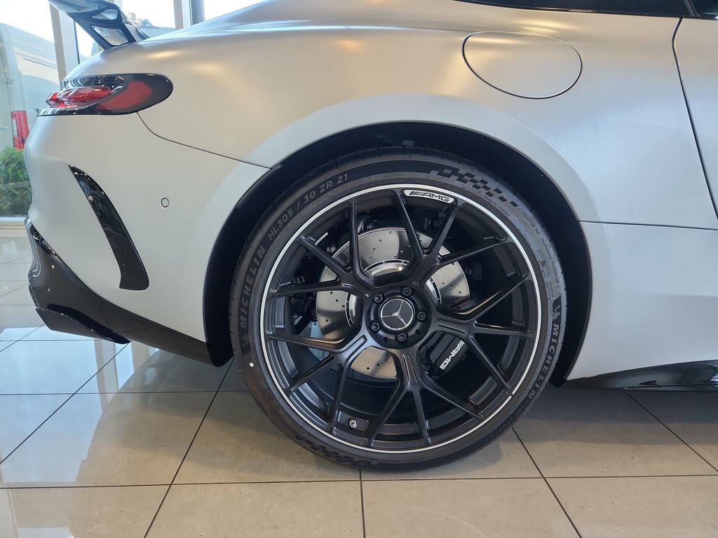 2026 Mercedes Benz AMG GT 55 photo 18
