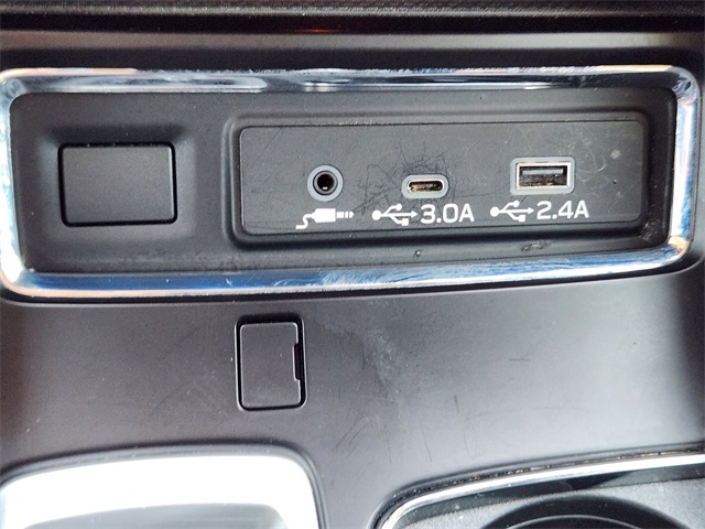 2024 Subaru Ascent Onyx Edition photo 16