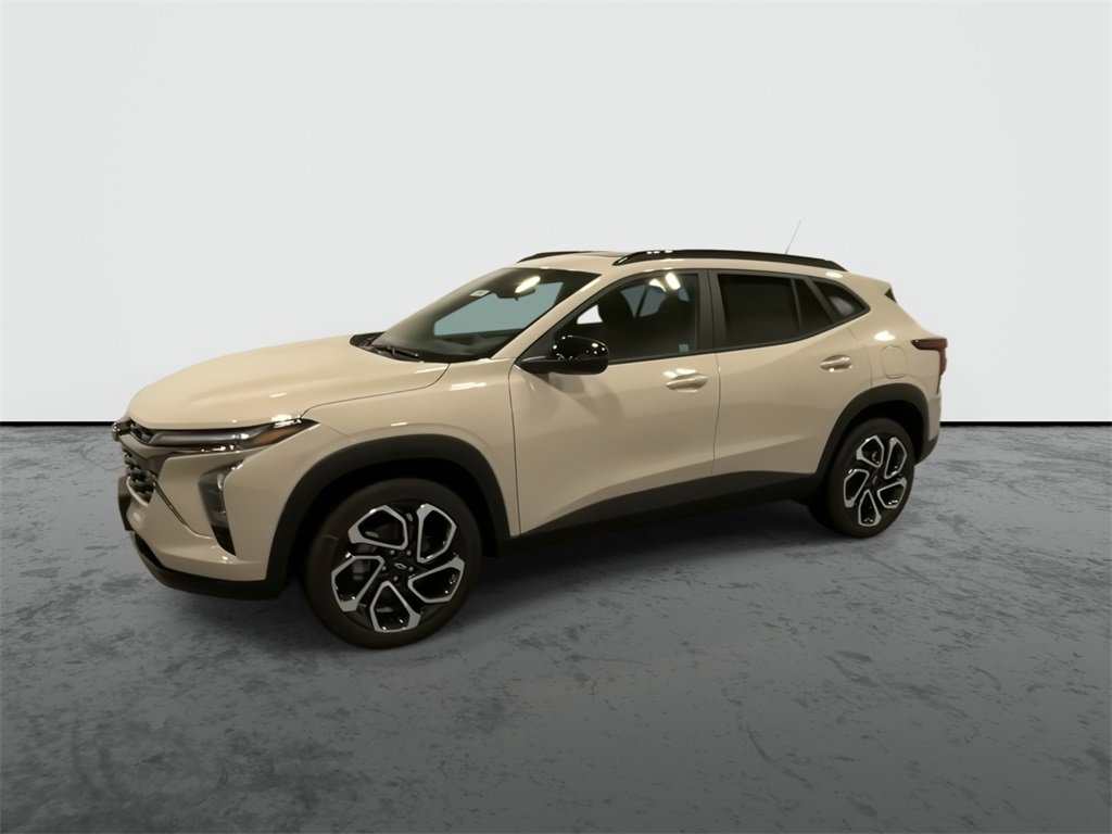 2026 Chevrolet Trax photo 2