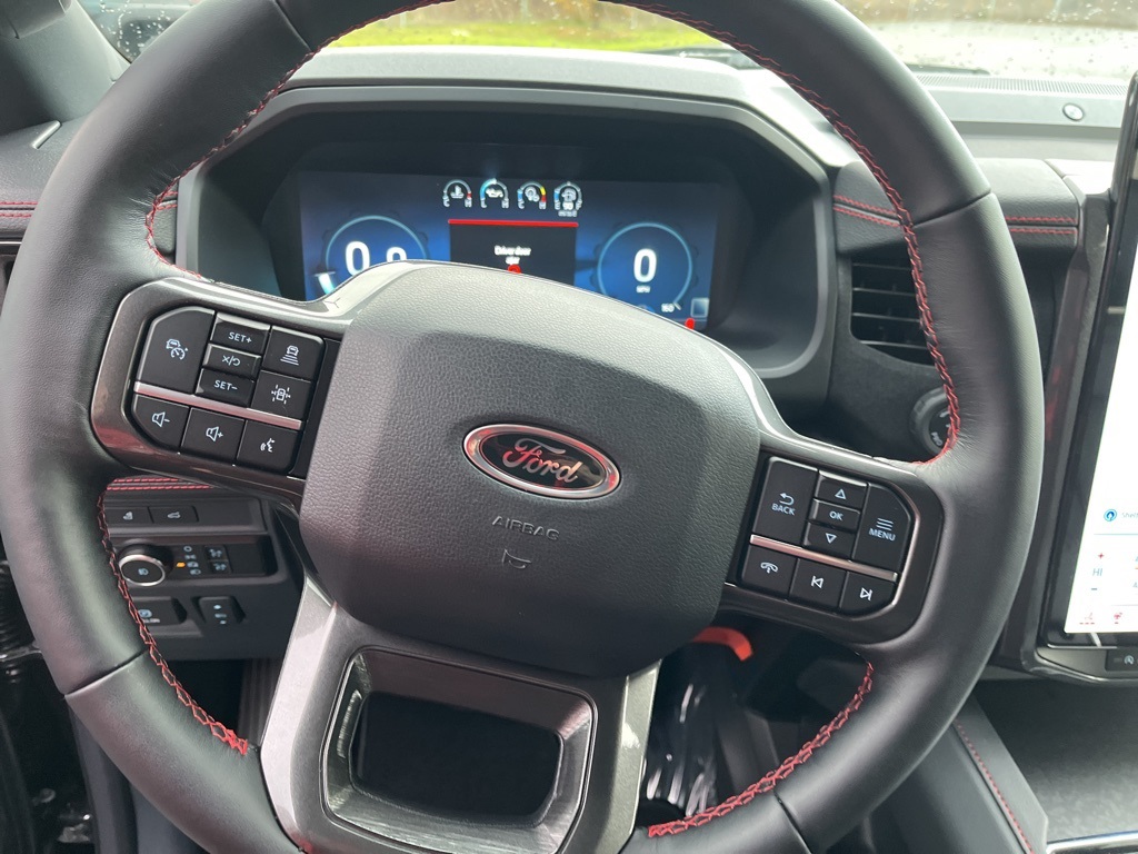 2024 Ford Expedition Limited photo 10