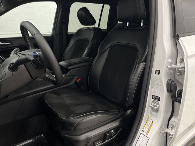 2024 Jeep Grand Cherokee Altitude X photo 3