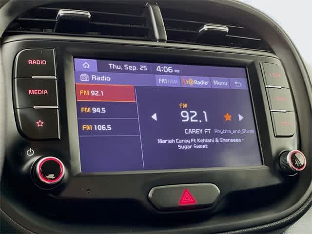 2022 Kia Soul LX photo 15