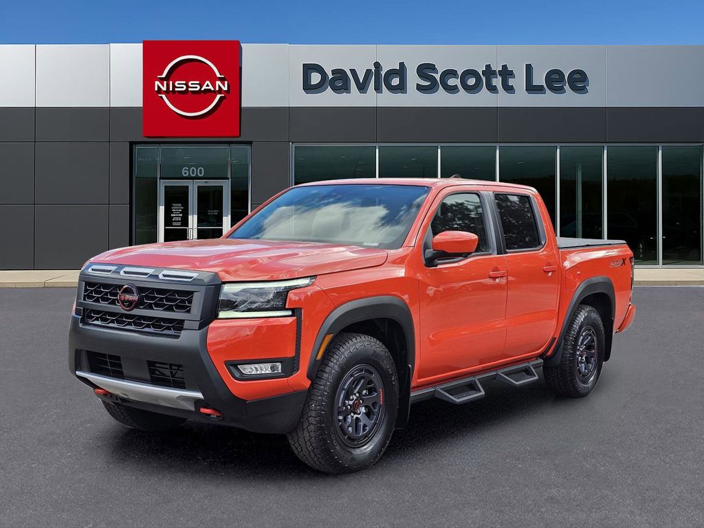 2026 Nissan Frontier PRO-X's photo