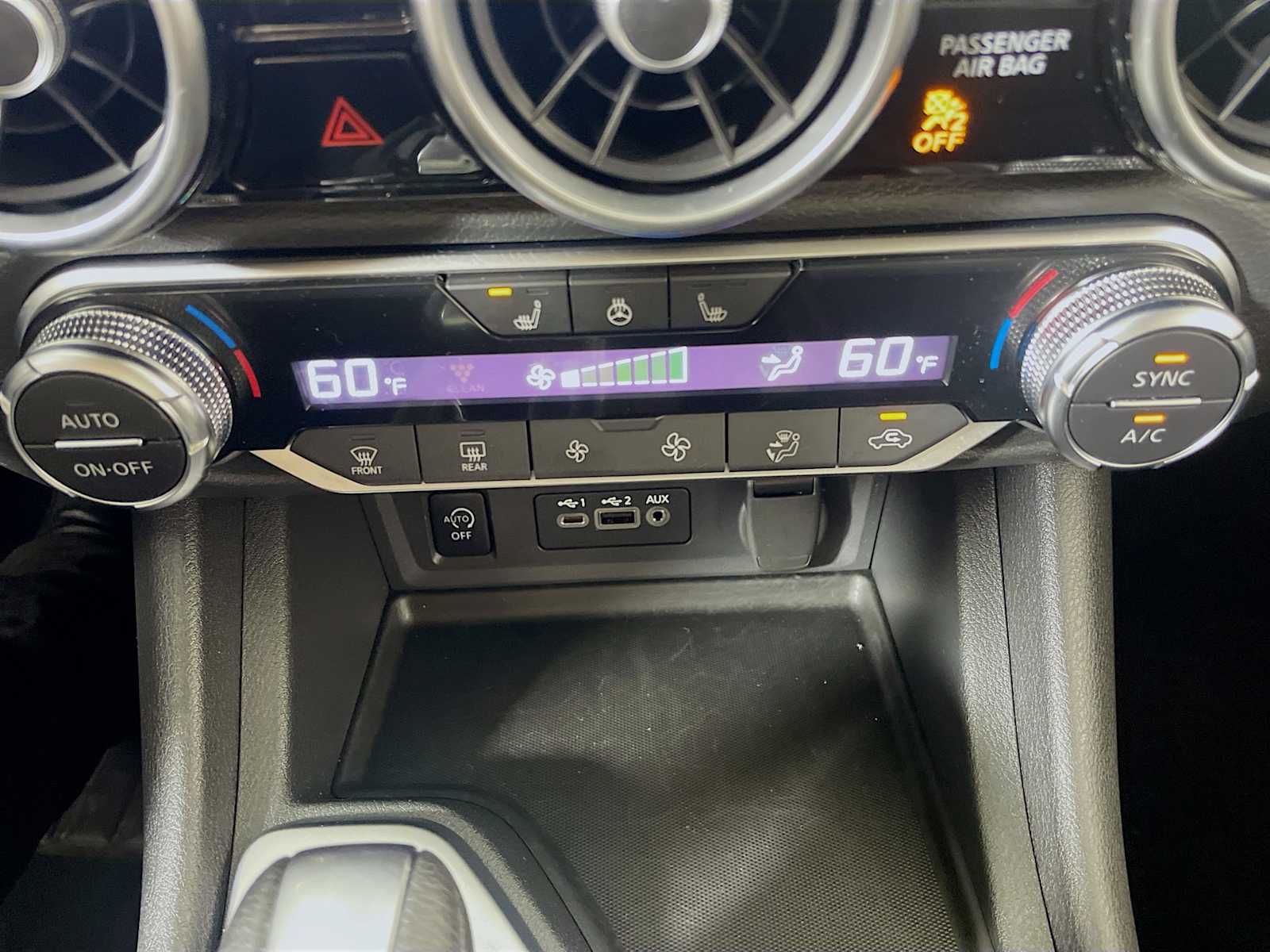 2024 Nissan Sentra SV photo 13
