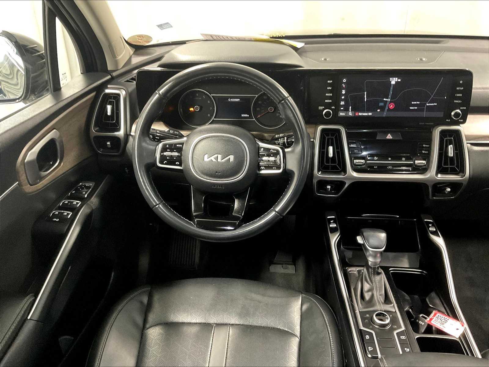 2022 Kia Sorento X-Line S photo 12