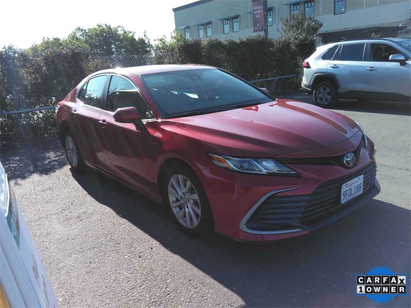 2023 Toyota Camry LE's photo