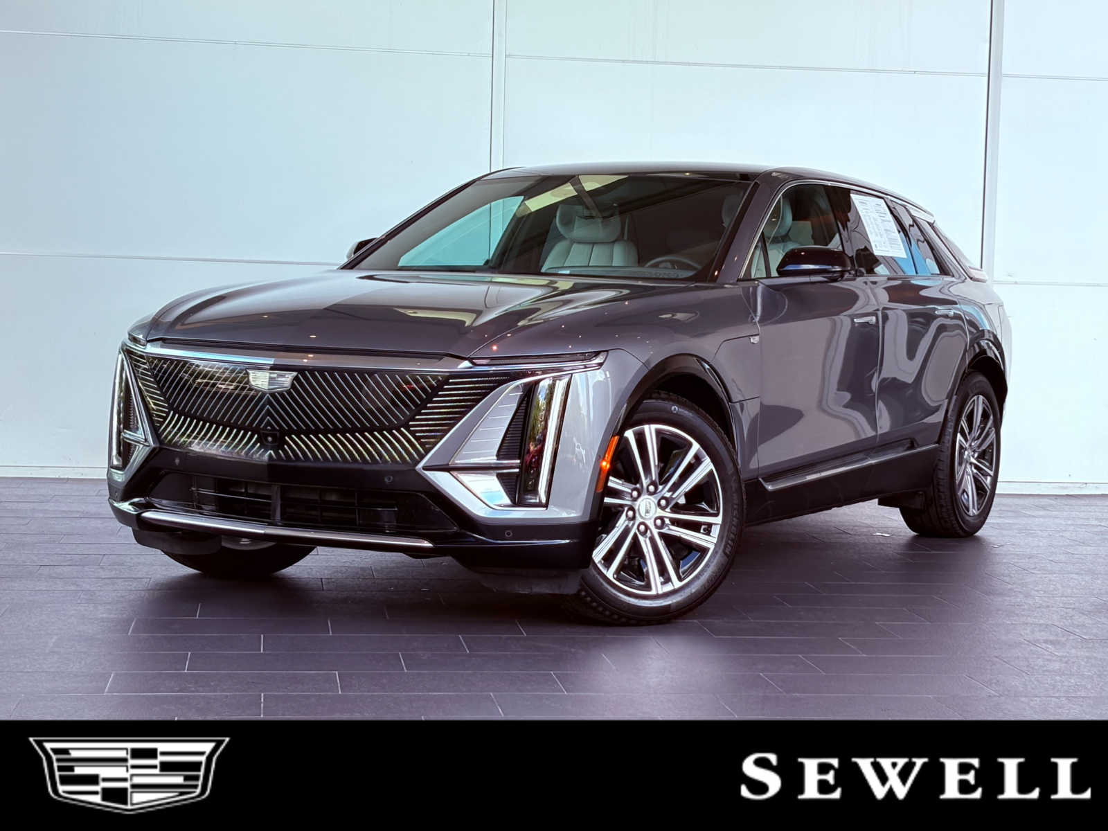 2023 Cadillac LYRIQ Luxury