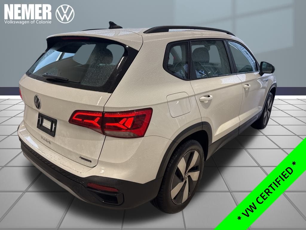 2024 Volkswagen Taos S photo 4