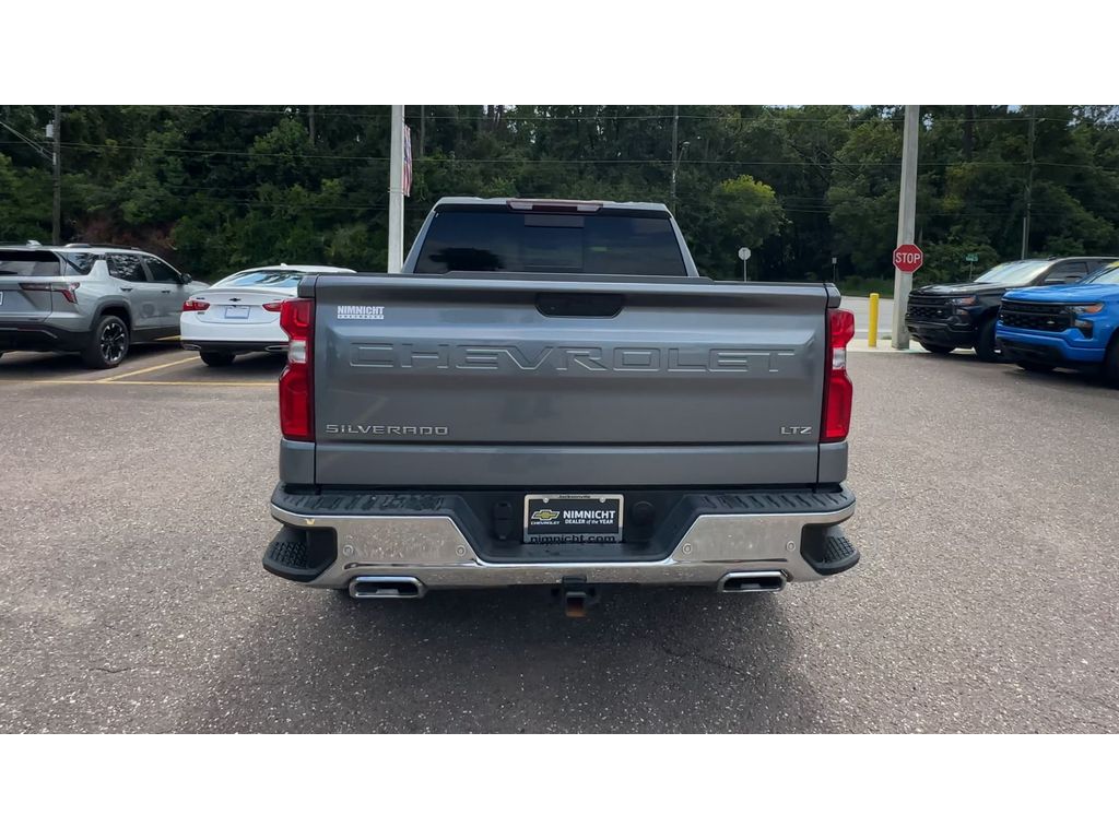 2022 Chevrolet Silverado 1500 LTZ photo 7