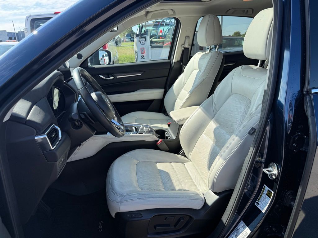 2021 Mazda CX-5 Grand Touring photo 4