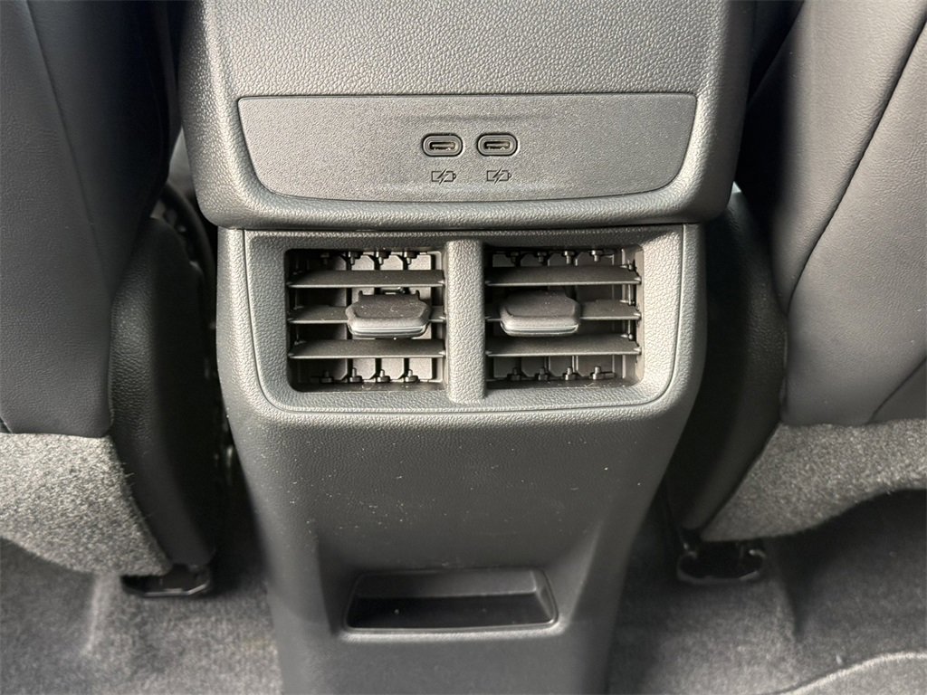 2026 GMC TERRAIN - Image 30