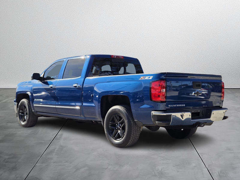 2015 Chevrolet Silverado 1500 LTZ photo 3