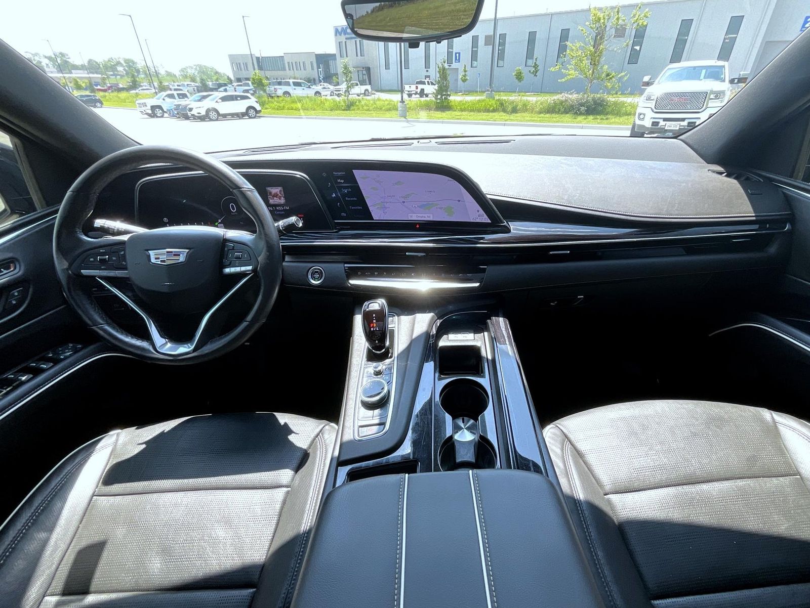 2023 Cadillac Escalade Sport photo 11