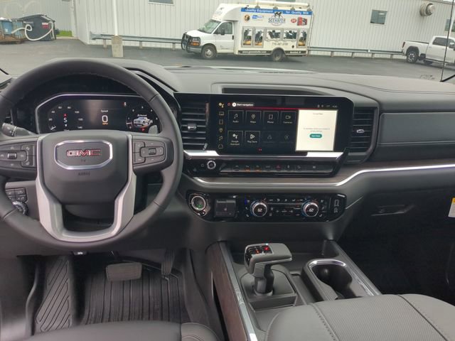 2026 Gmc Sierra 1500 SLT photo 12