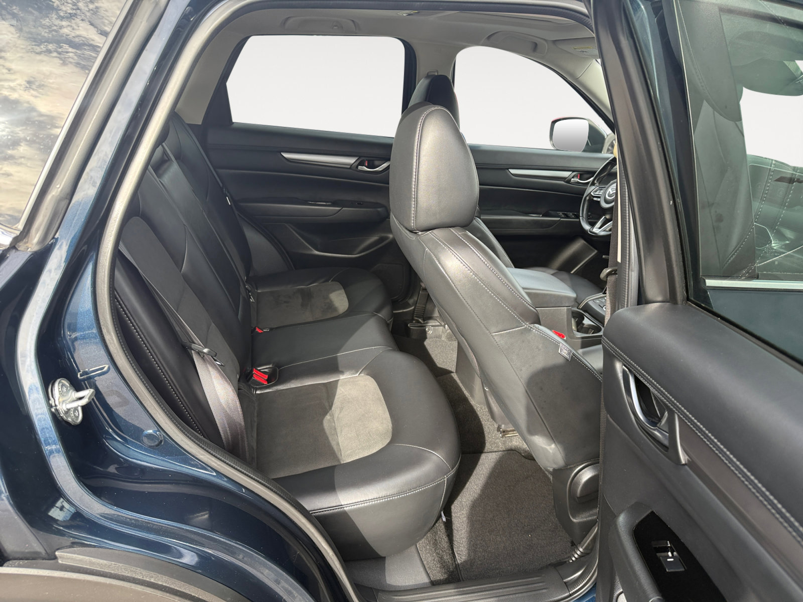 2018 Mazda CX-5 Touring photo 18