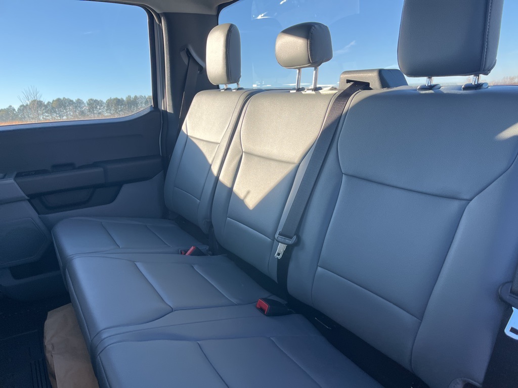 2024 Ford F-450 XL photo 13