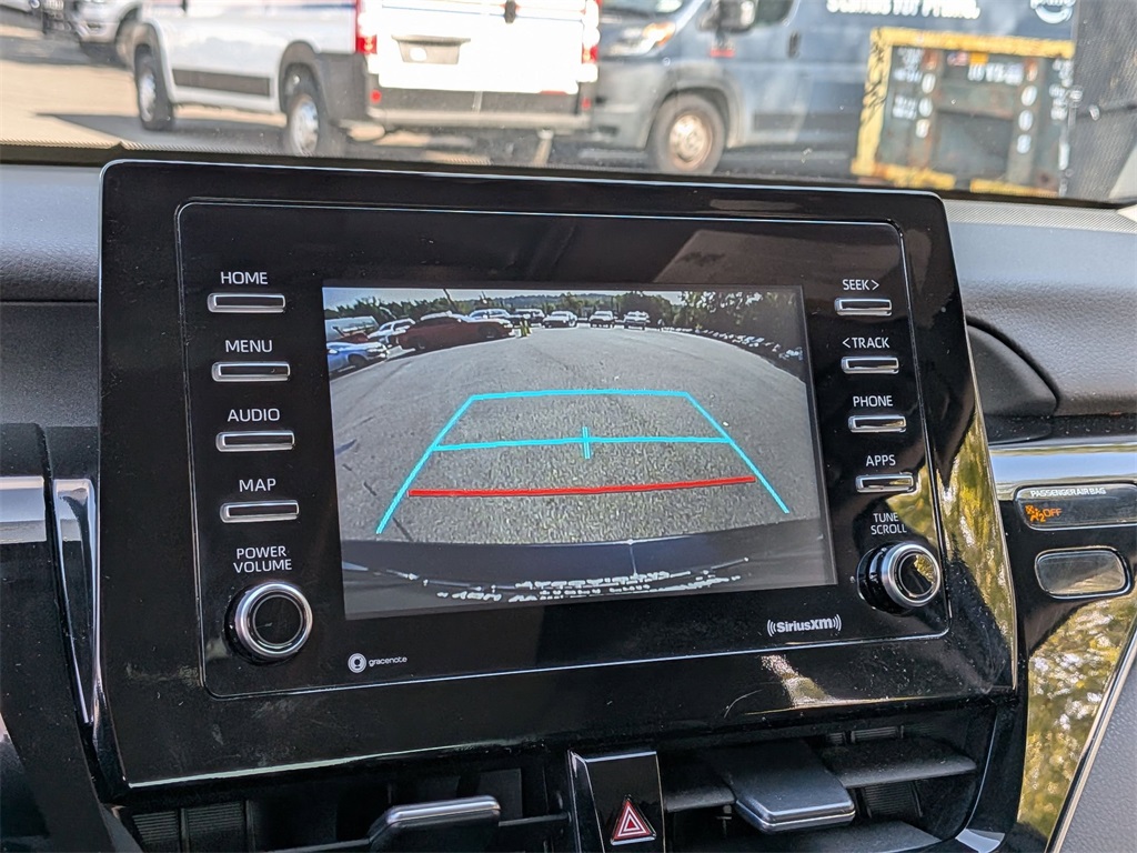 2023 Toyota Camry SE photo 17