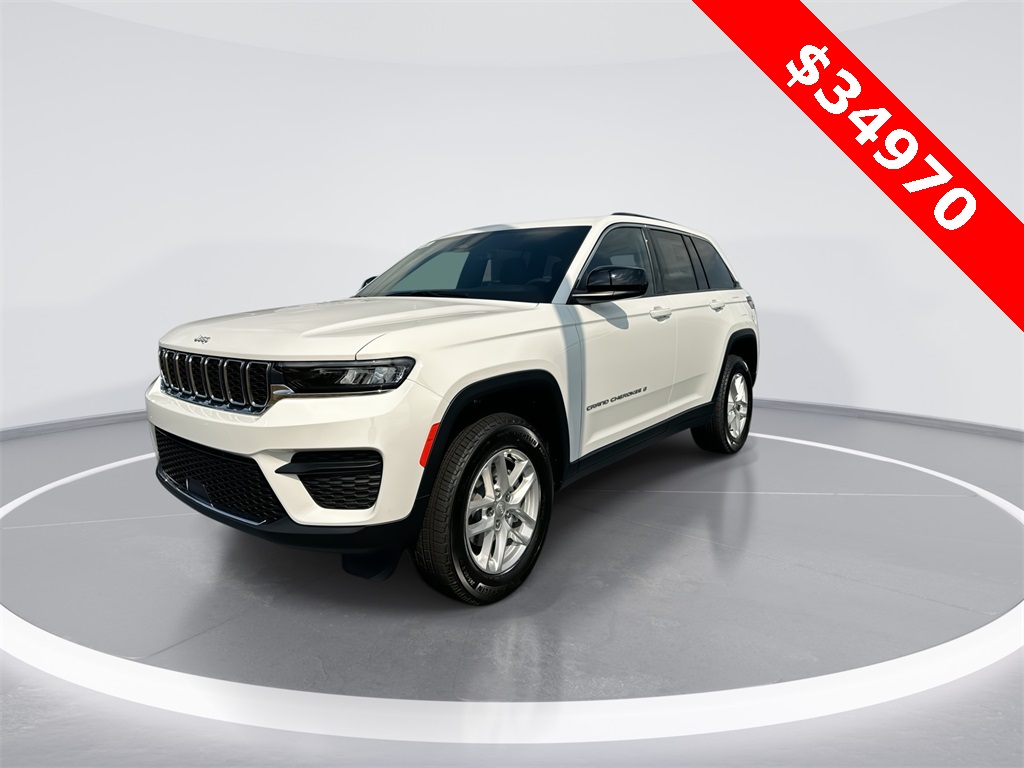 2025 Jeep Grand Cherokee Laredo X photo 4