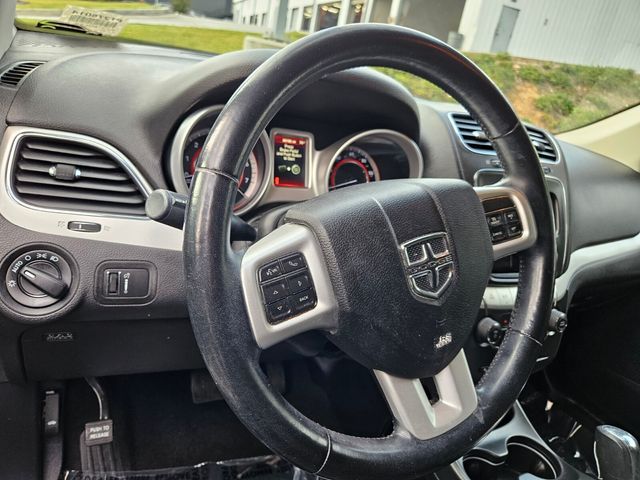 2020 Dodge Journey SE photo 9