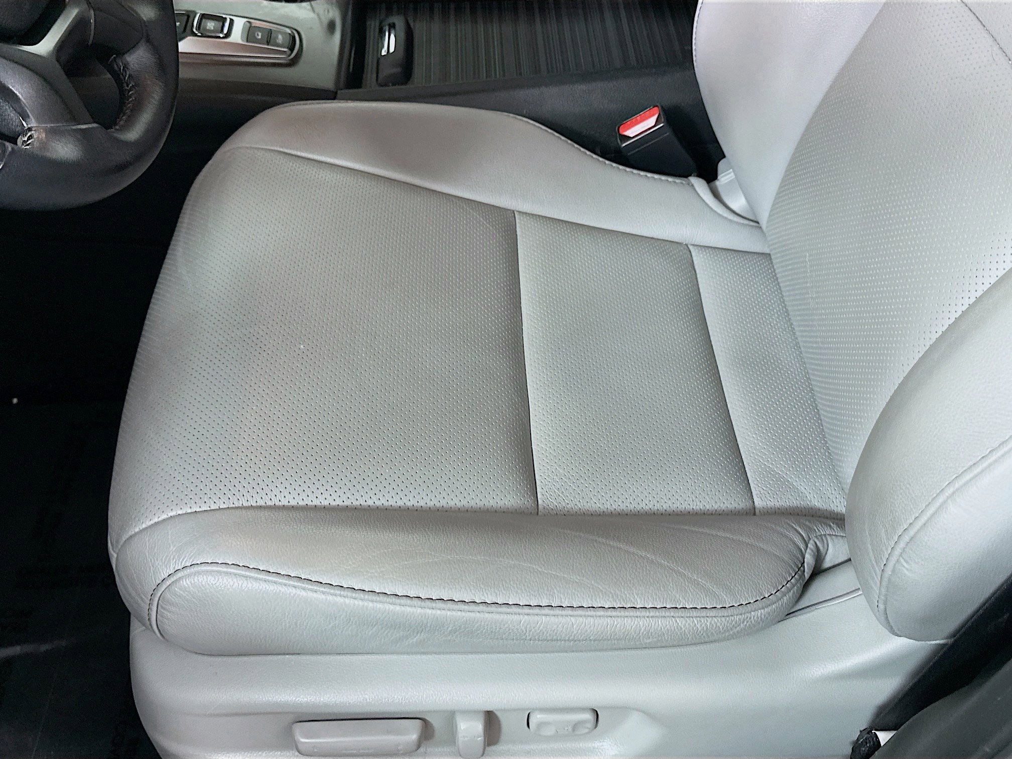 2022 Honda Passport EX-L photo 3
