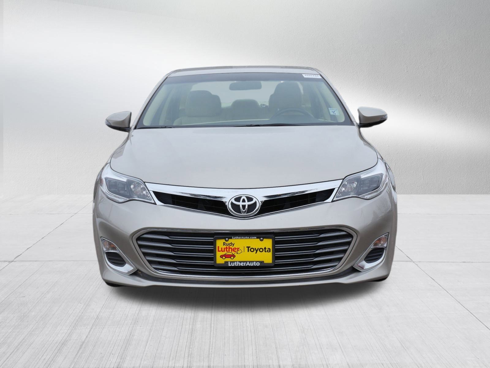 Used 2015 Toyota Avalon XLE with VIN 4T1BK1EB9FU168963 for sale in Golden Valley, Minnesota
