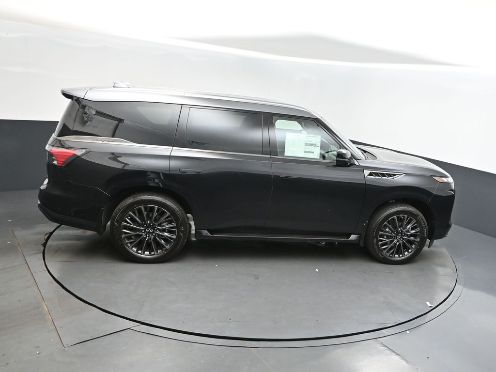 2026 Infiniti QX80 photo 31