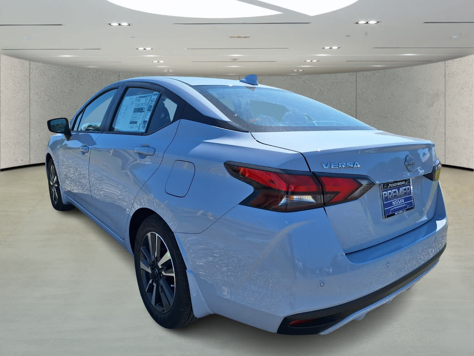 2025 Nissan Versa SV photo 3