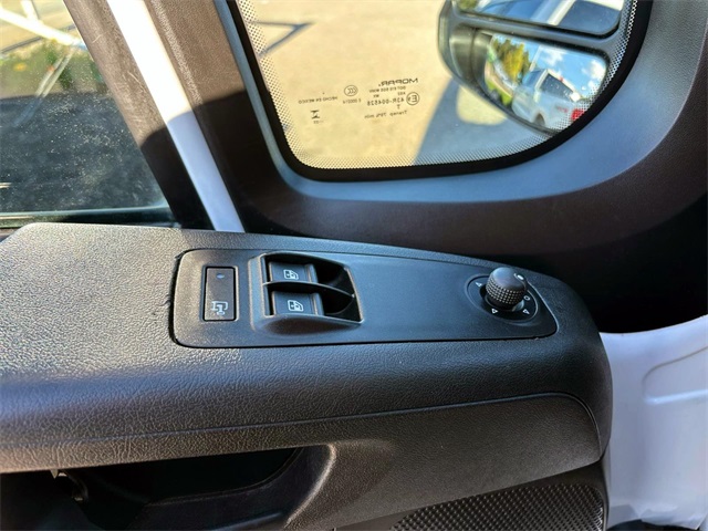 2023 Ram ProMaster 2500 photo 9