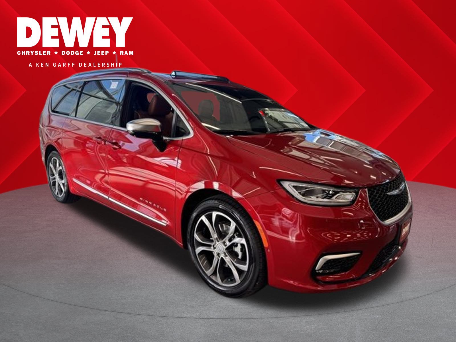 2026 Chrysler Pacifica Pinnacle's photo