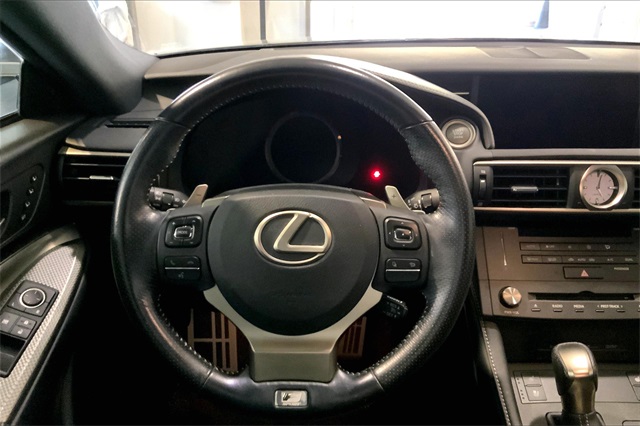 2017 Lexus RC 200t photo 5
