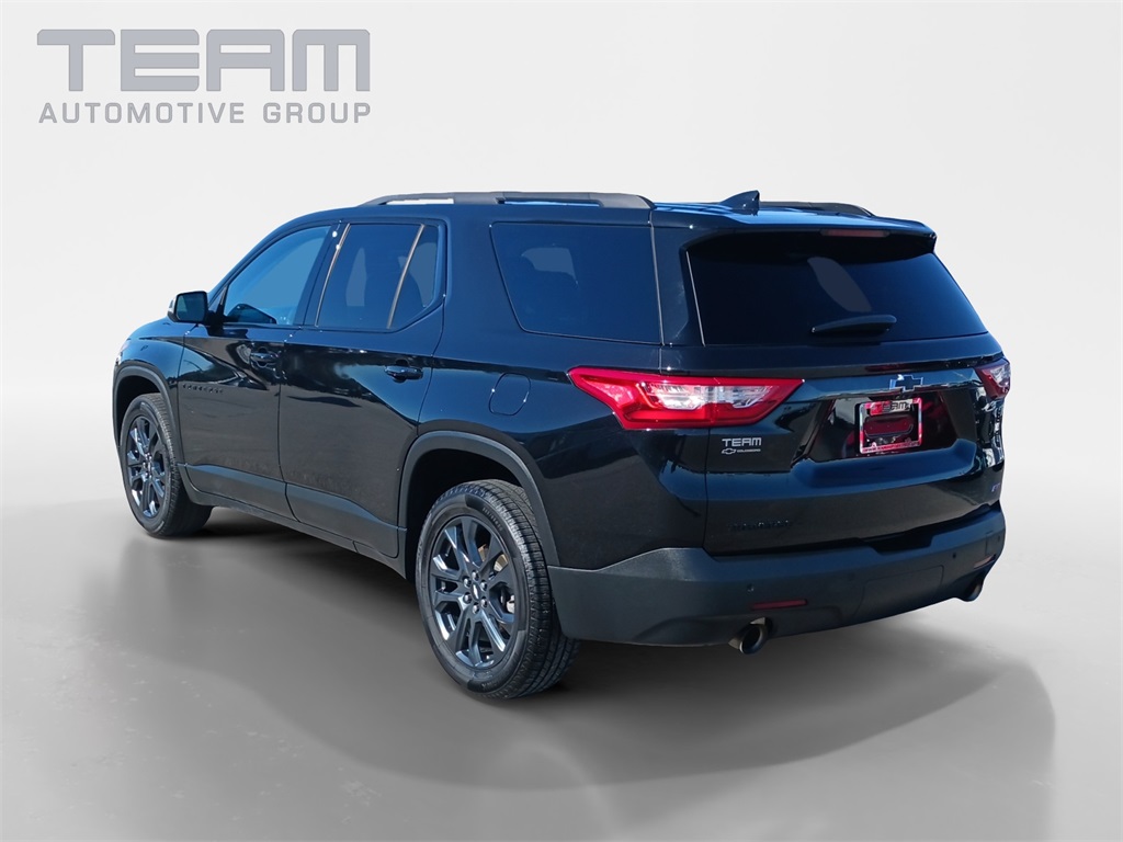 2021 Chevrolet Traverse RS photo 2