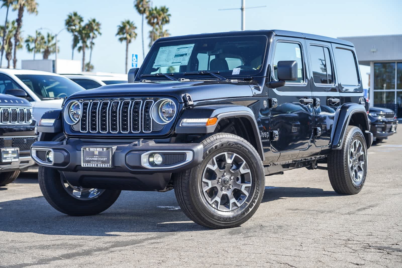 2025 Jeep Wrangler 4-Door Sahara's photo